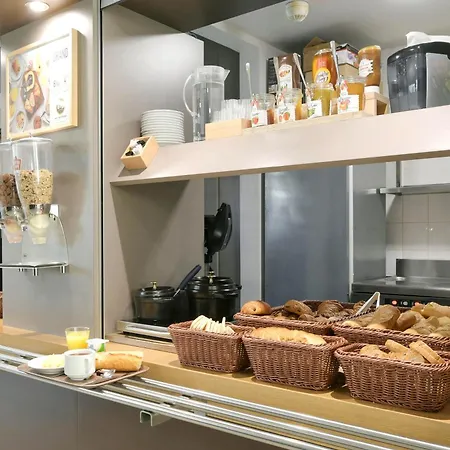 Le Mans Sud 酒店 阿纳齐